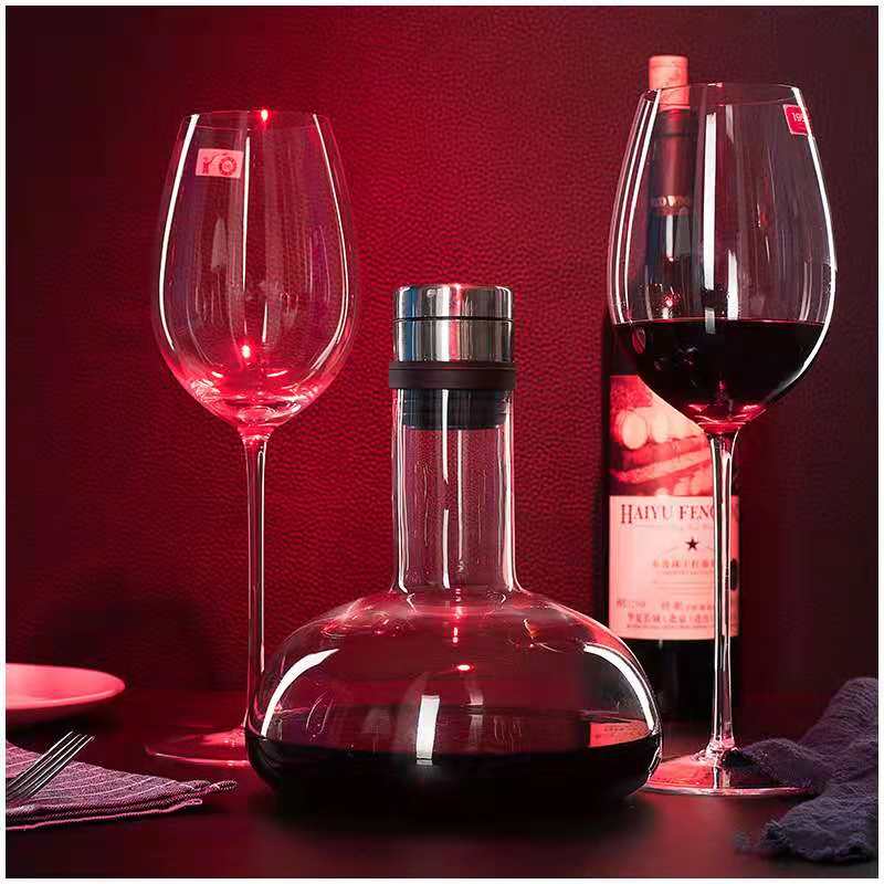 玻璃紅酒醒酒器存儲過程可以采取的防護措施